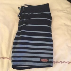 Vineyard Vines Men’s Bathing Suit Size 32